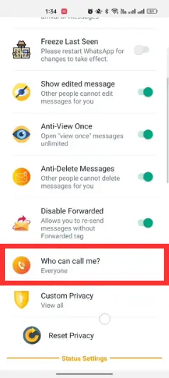 Red WhatsApp Call Privacy